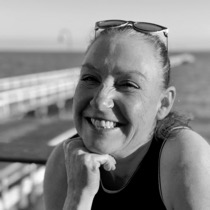 LizKefford 2025May14_SQ_BW